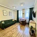 Apartment Starovka *